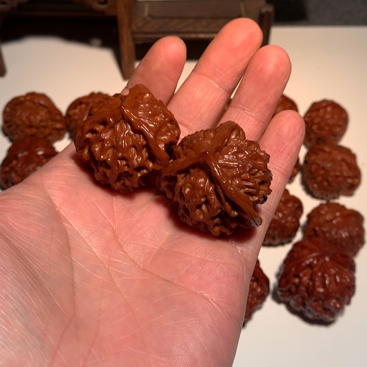 用***4桃核吊坠盘山三棱12WCH#00#