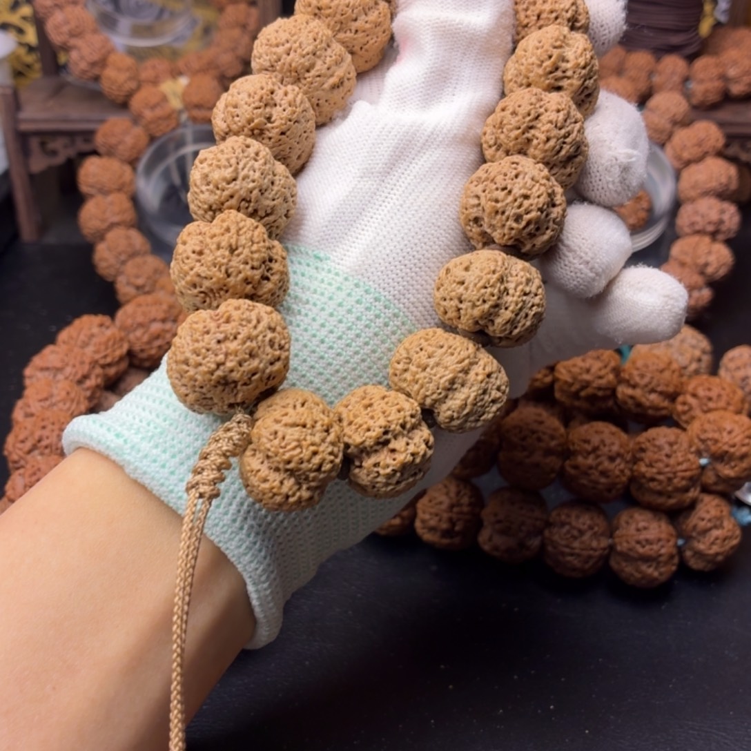 新***修吊坠金刚菩提菠萝蜜23mm