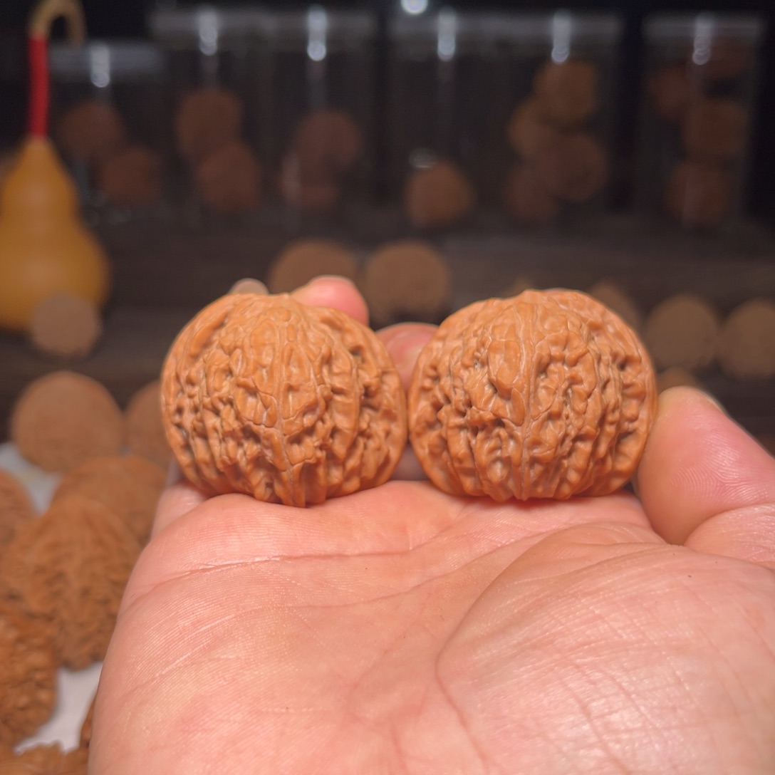 吊坠文玩核桃兴隆山地磨