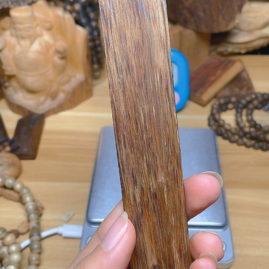 ＊***️沉香越南芽庄书签一把