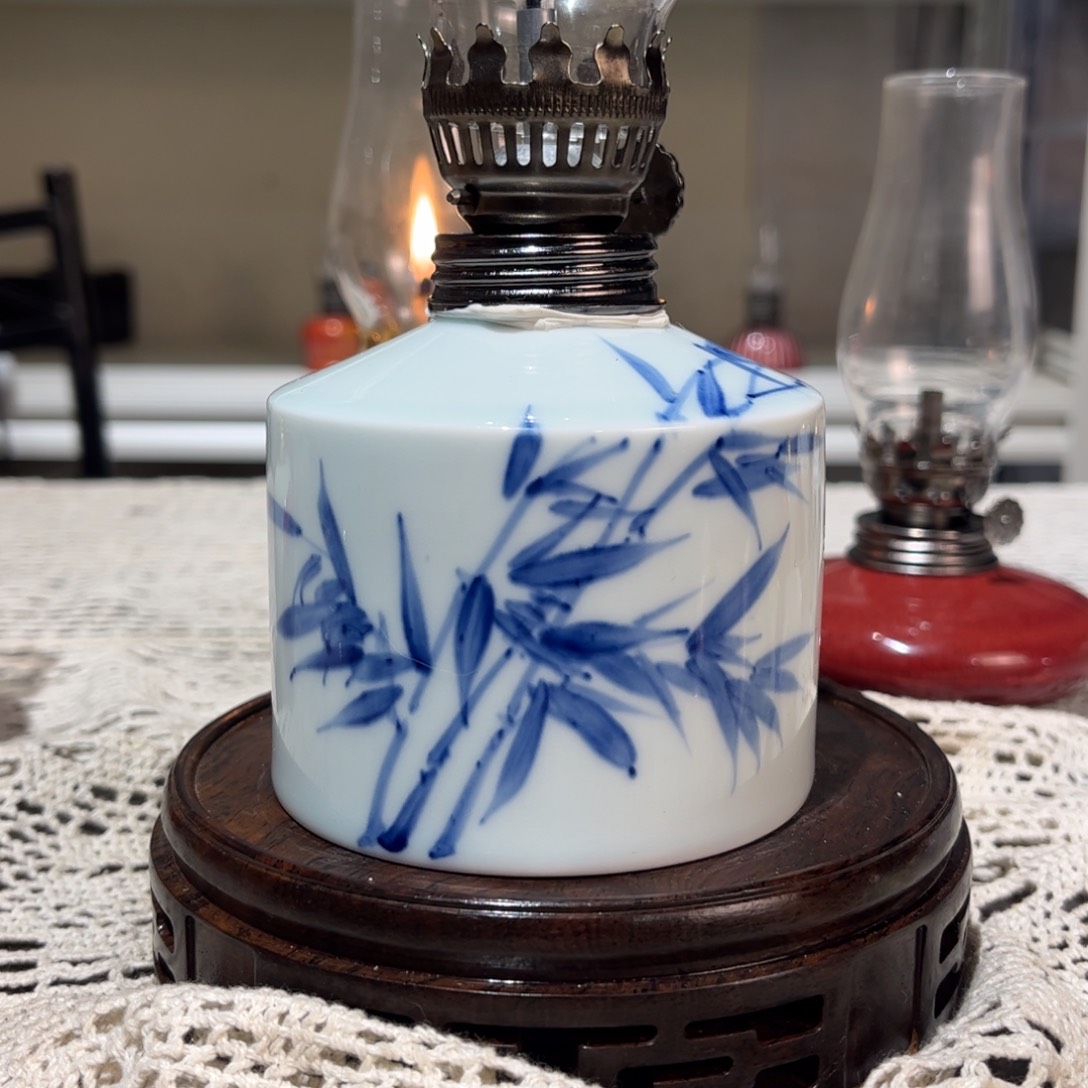 摆件景德镇陶瓷香薰灯