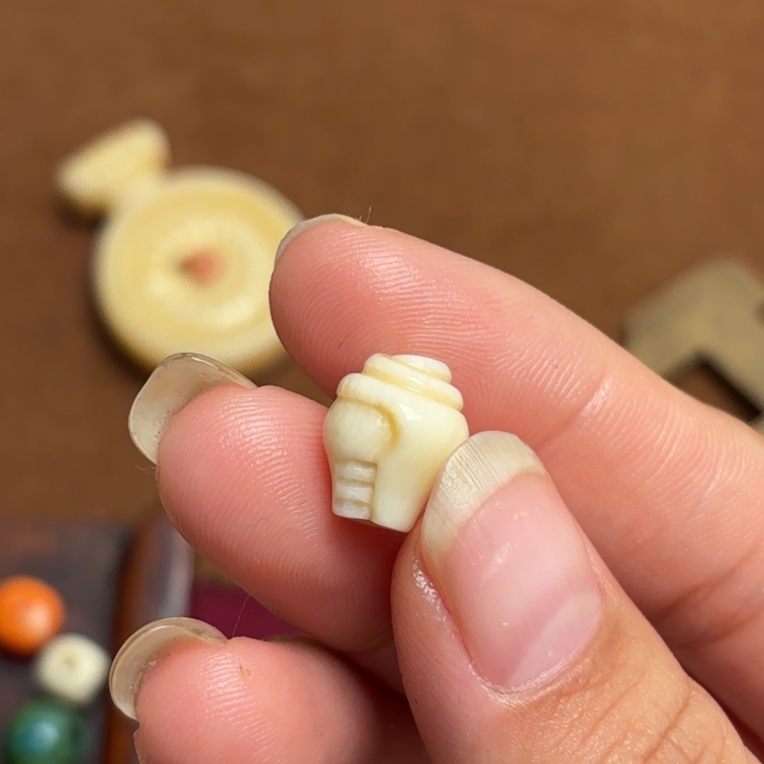 魏***勇手串/手链橄榄核藏传小配饰