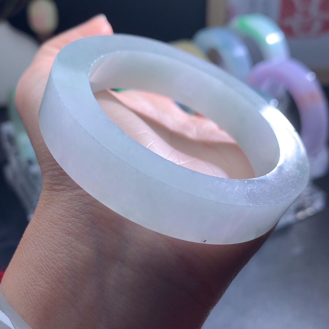 定制翡翠手镯未镶嵌