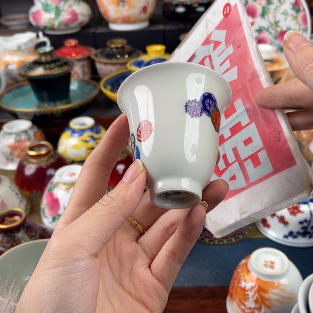 陶瓷艺术家的作品也太好看了吧。