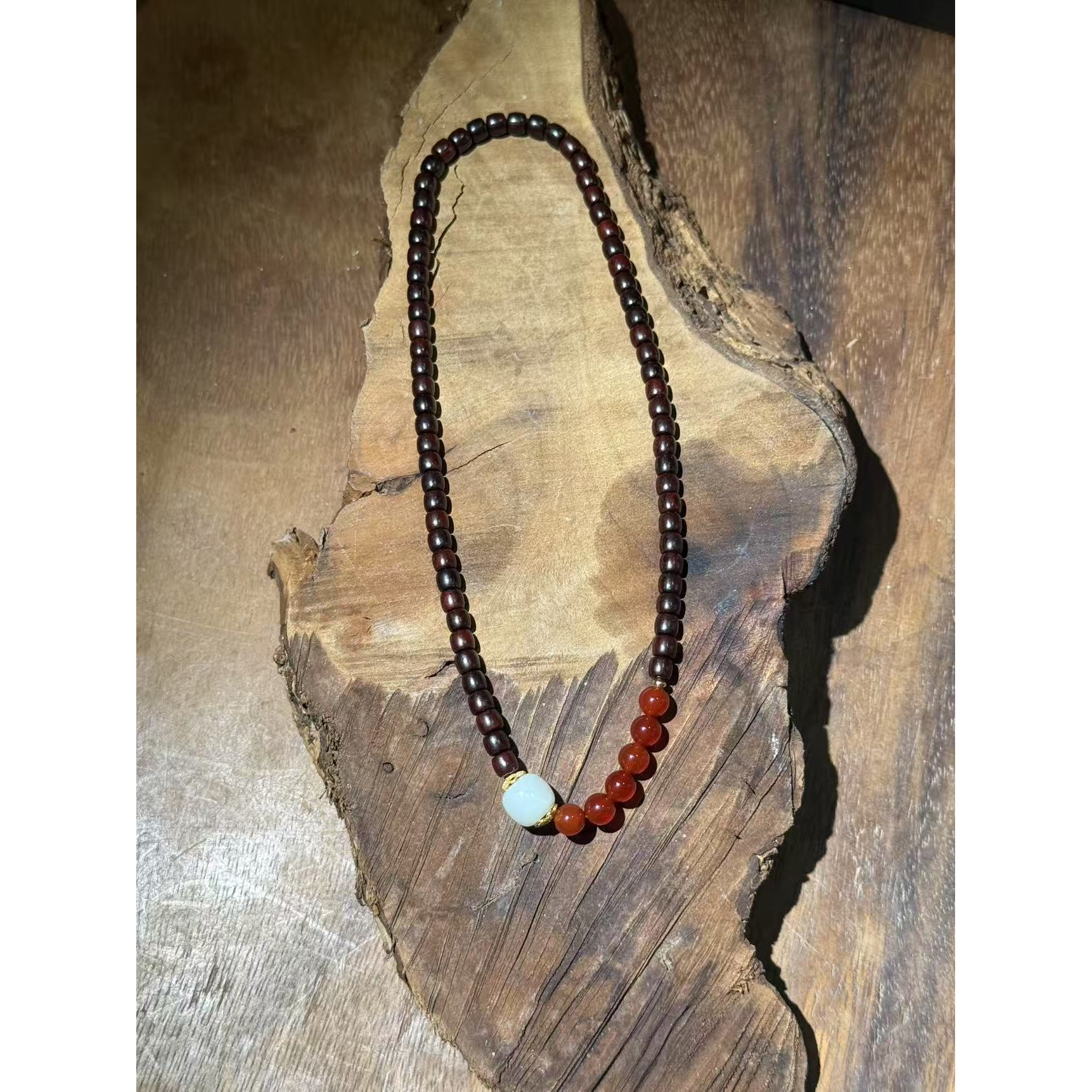 和田玉+玛瑙+证书K457