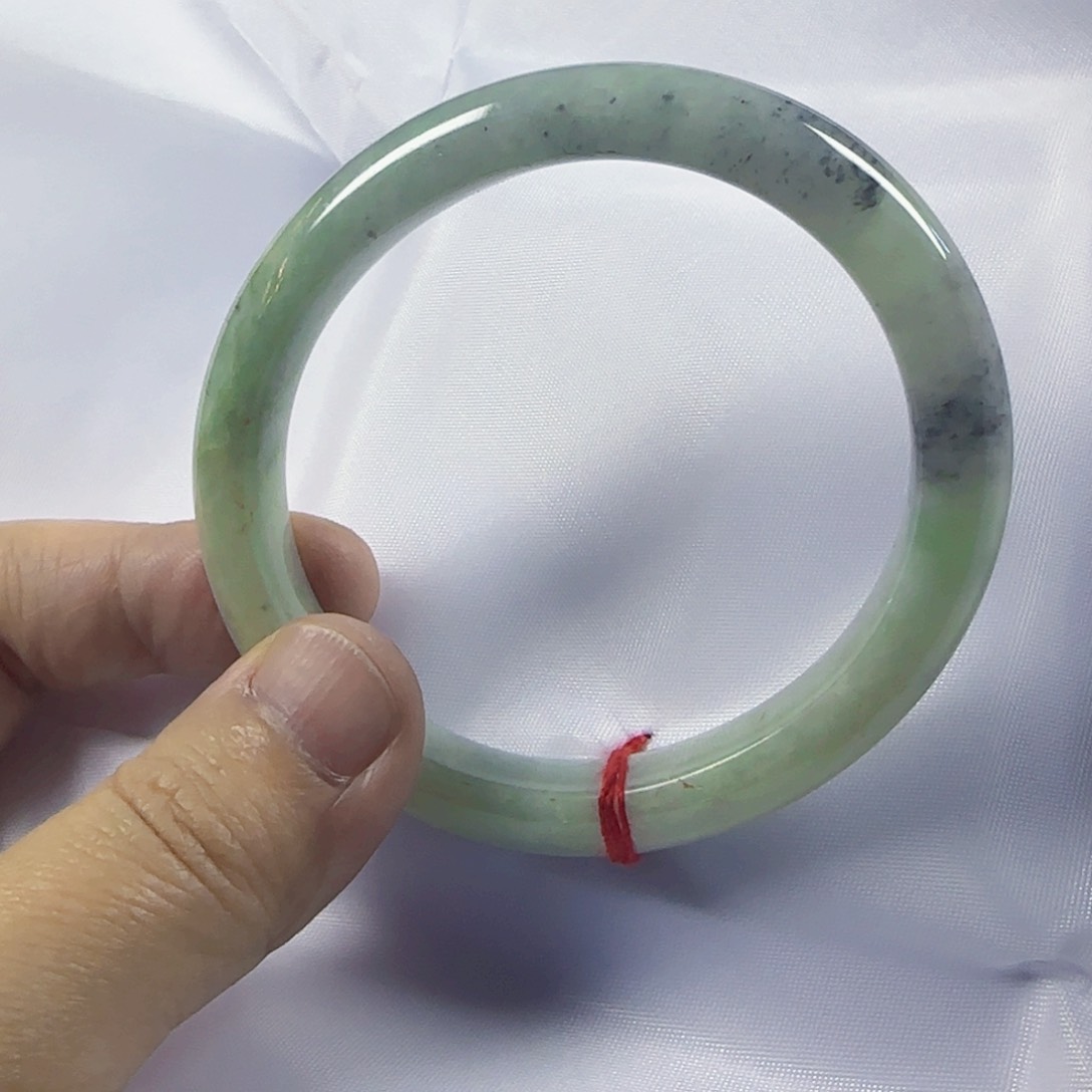 翡翠手镯未镶嵌丽*