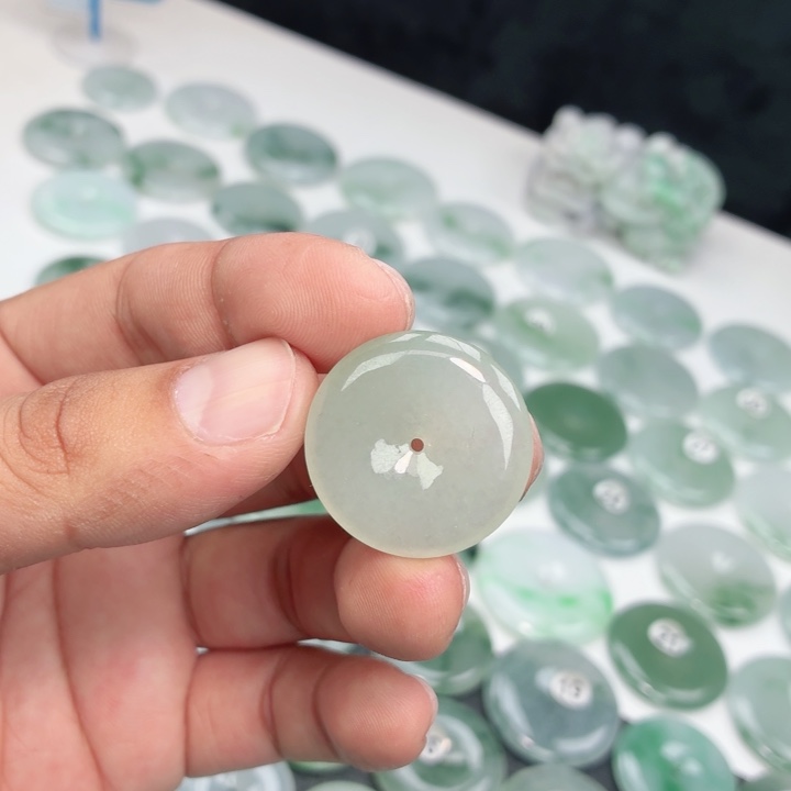 翡翠未镶嵌颈饰缅甸天然A货翡翠27-6.0