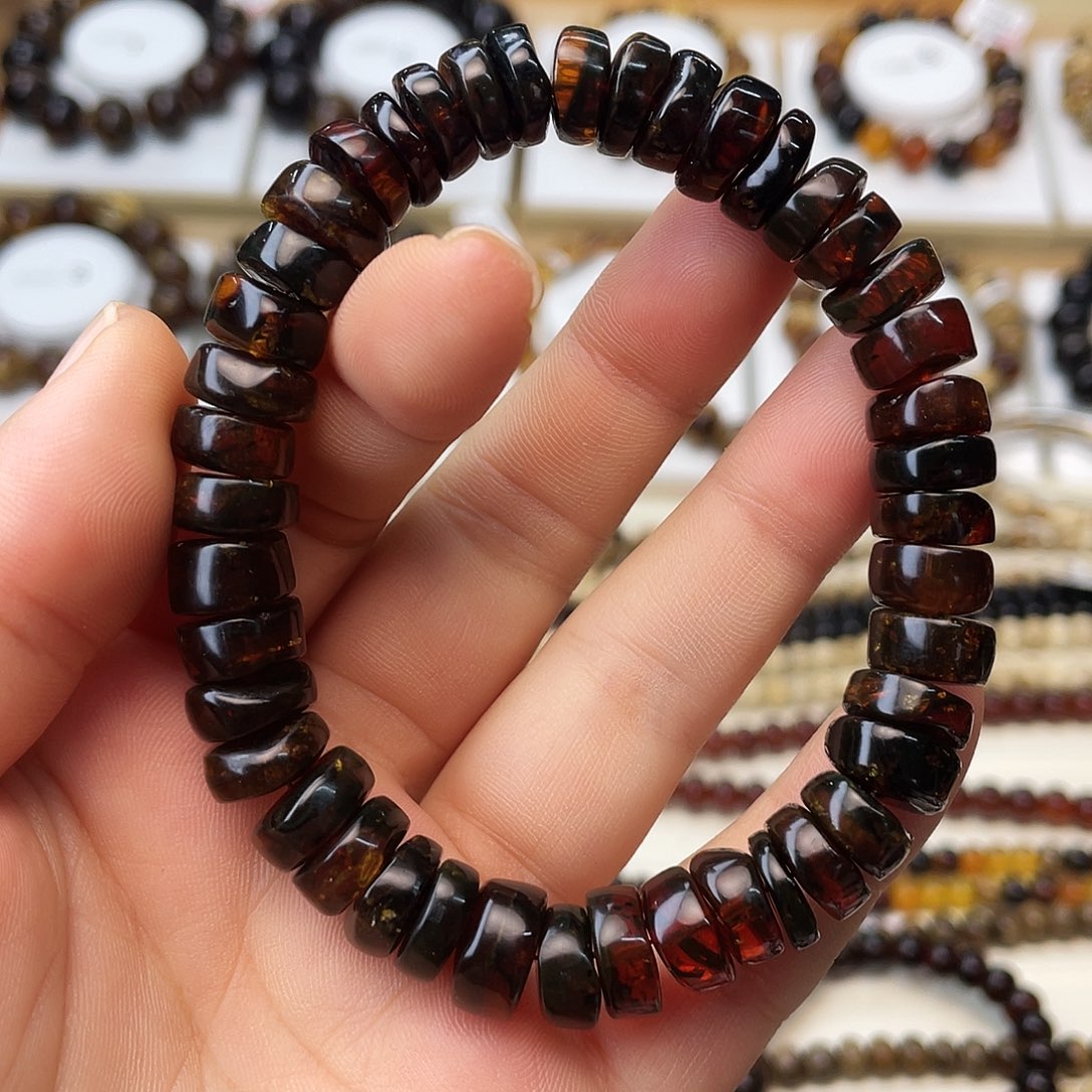 琥珀未镶嵌裸石十一