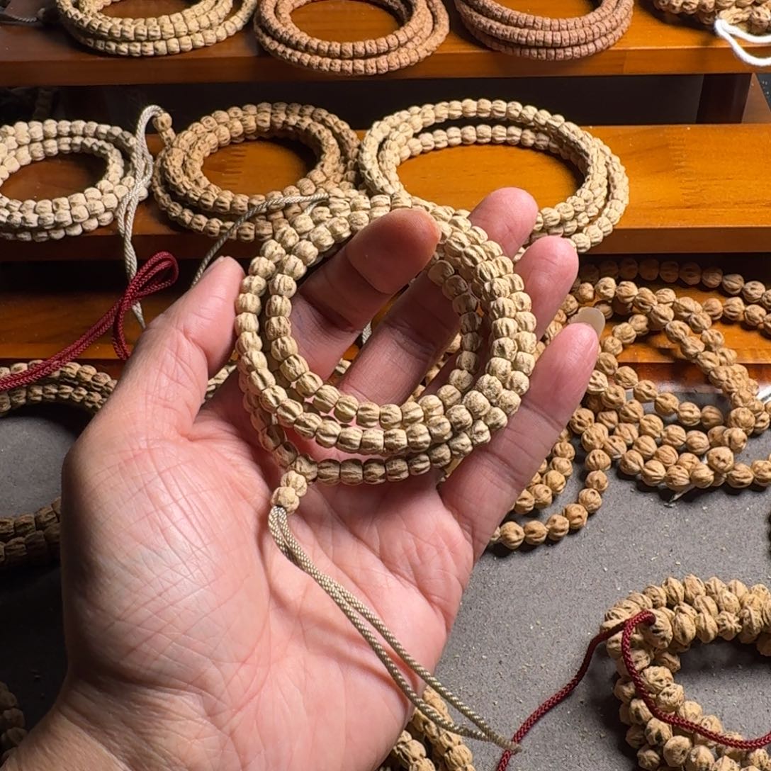 柏香籽/百香籽手串6毫米