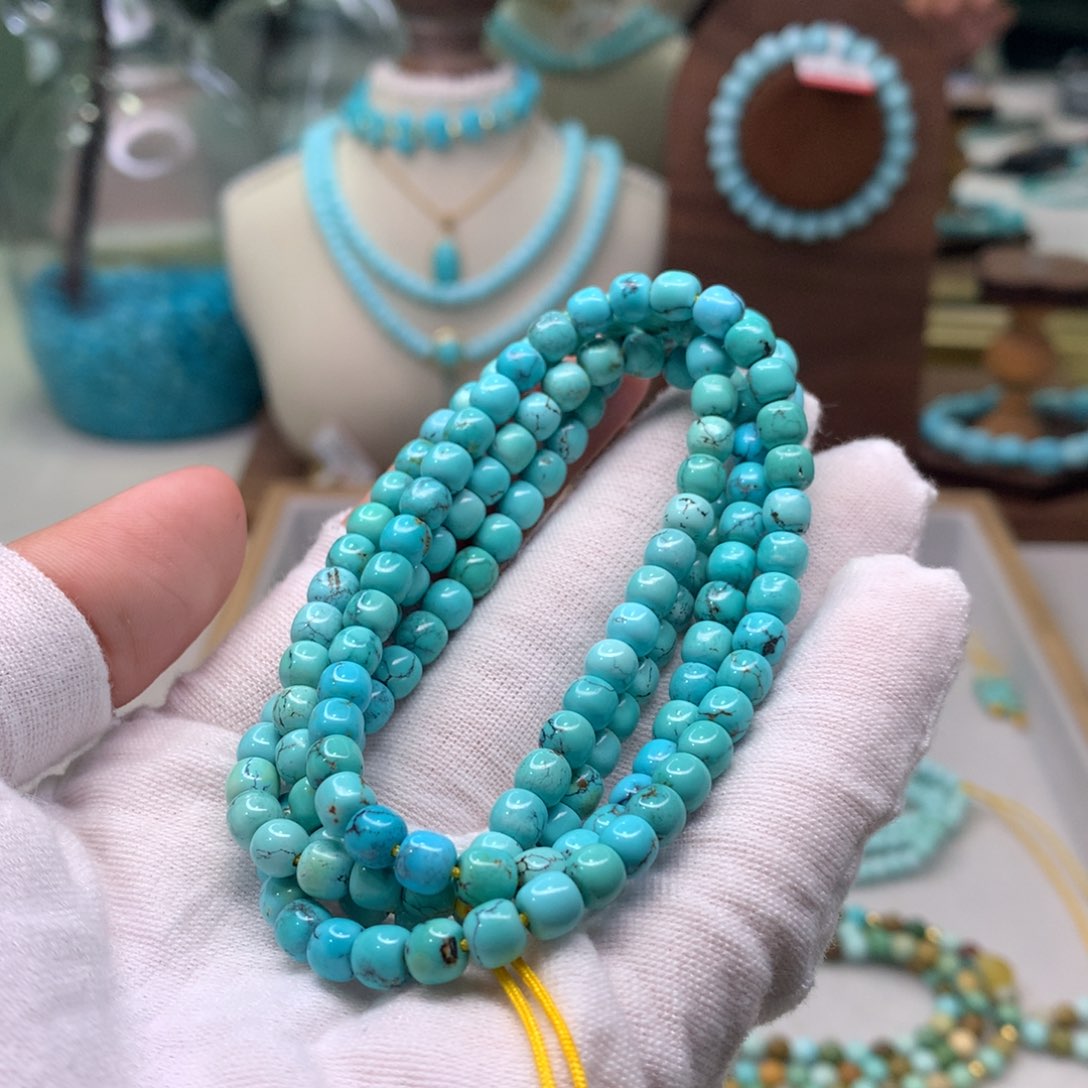 绿松石配饰未镶嵌