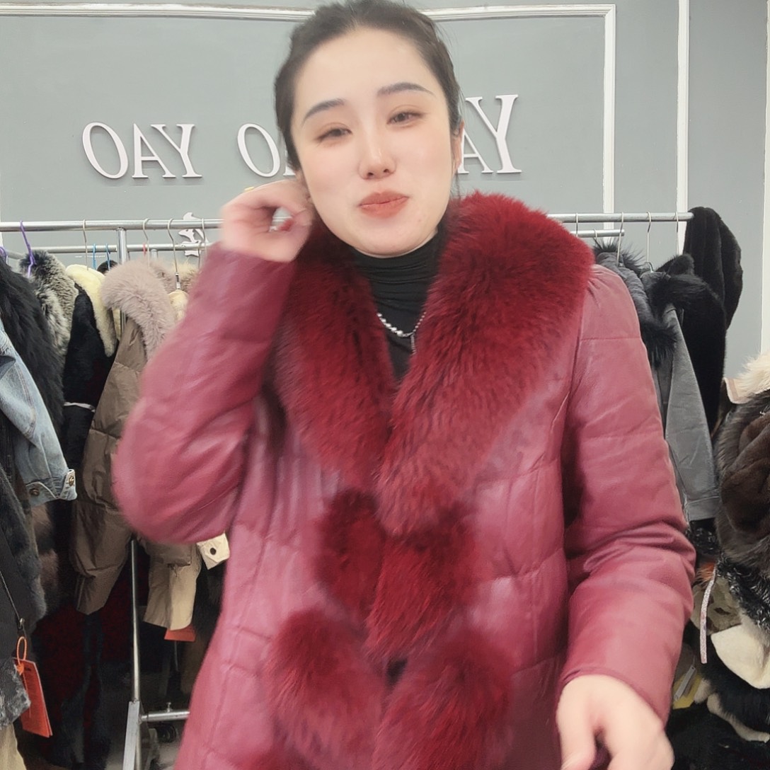 姚小妖家高端皮草