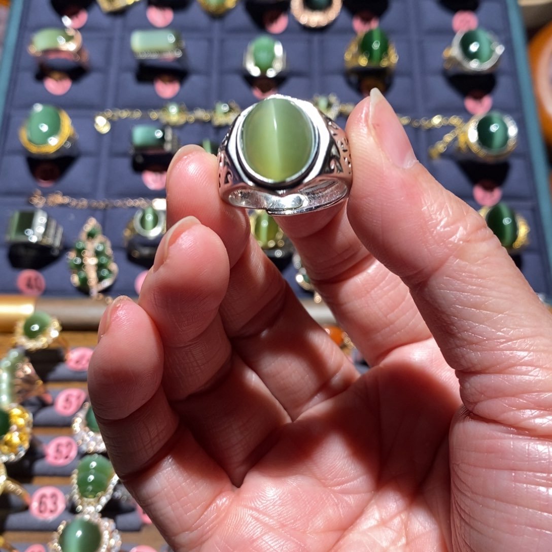 和田玉戒指未镶嵌