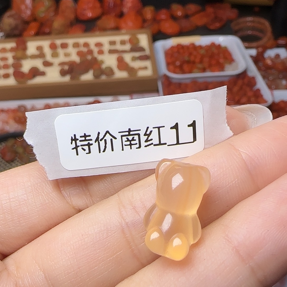 南红玛瑙未镶嵌颈饰