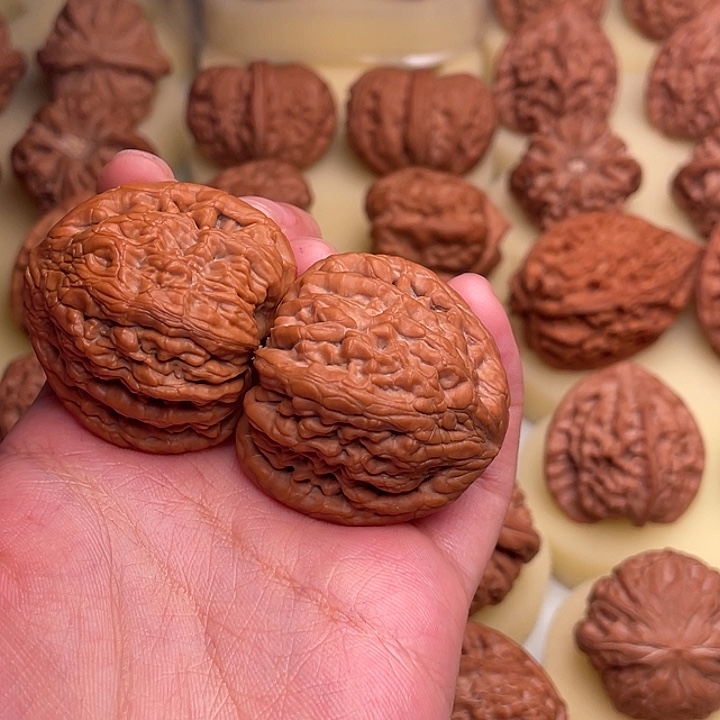 海***～文玩核桃把件虎头王41