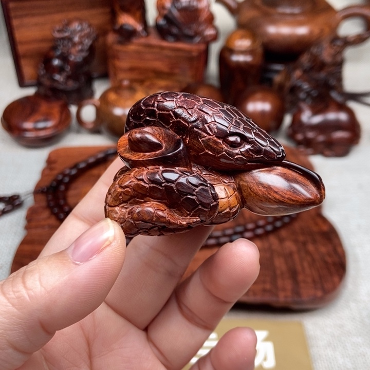 花梨木类端景台大吉大利蛇