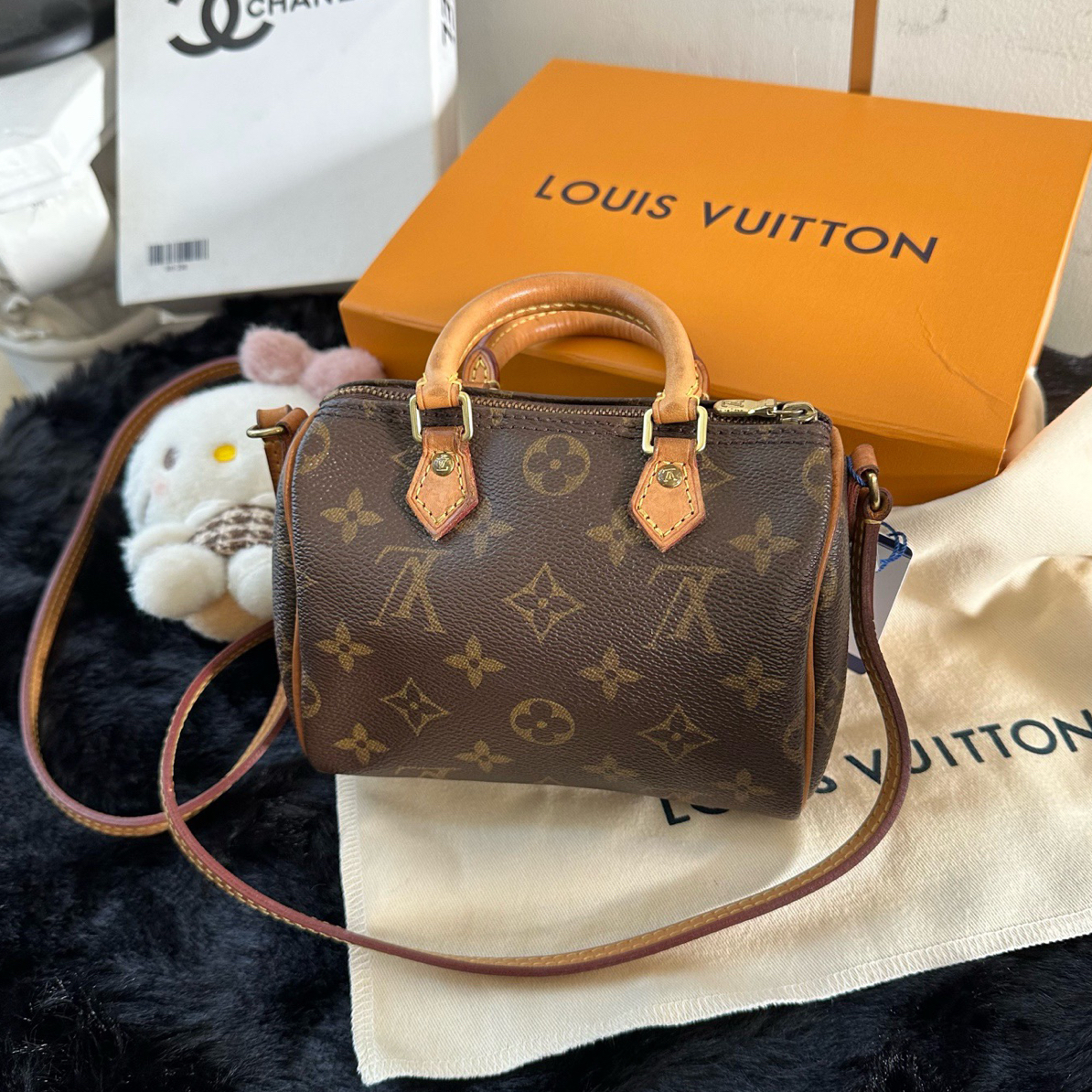 95新 LouisVuitton/路易威登 Lv/路易威登 speedy nano 手提包