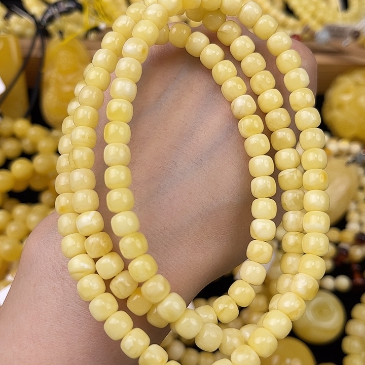 琥珀未镶嵌颈饰琥珀，