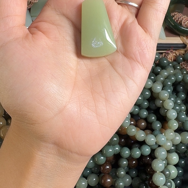紫***东未镶嵌手镯和田玉