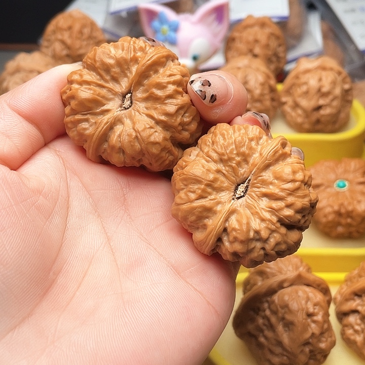 吊坠文玩核桃伊*蛤蟆