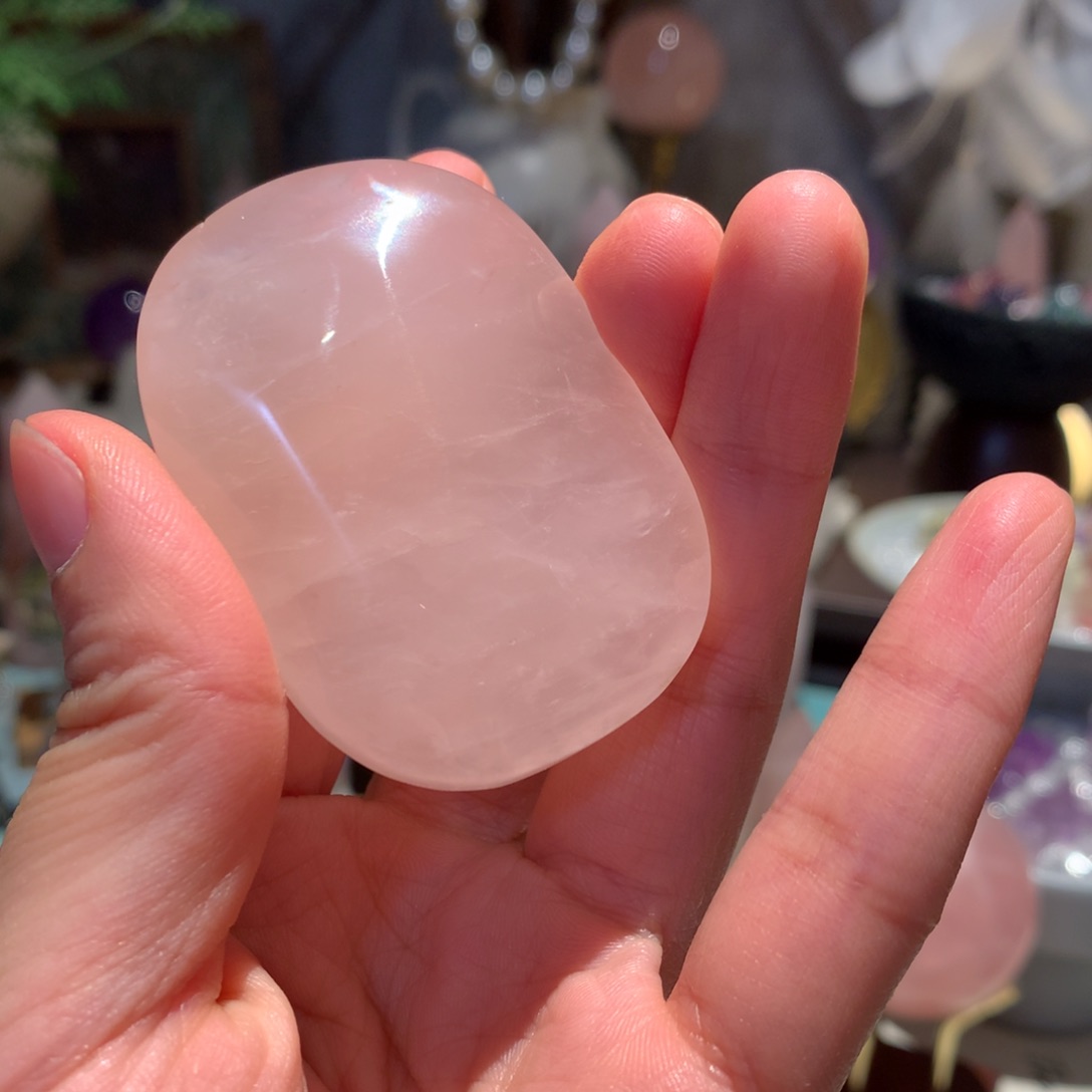 水晶摆件未镶嵌粉水晶