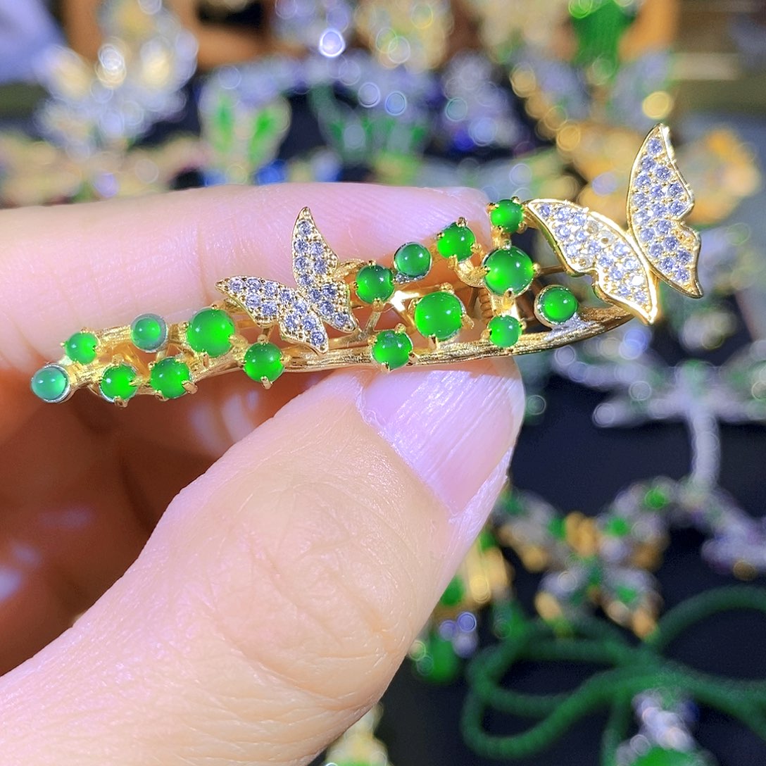 颈饰银S925镶嵌翡翠