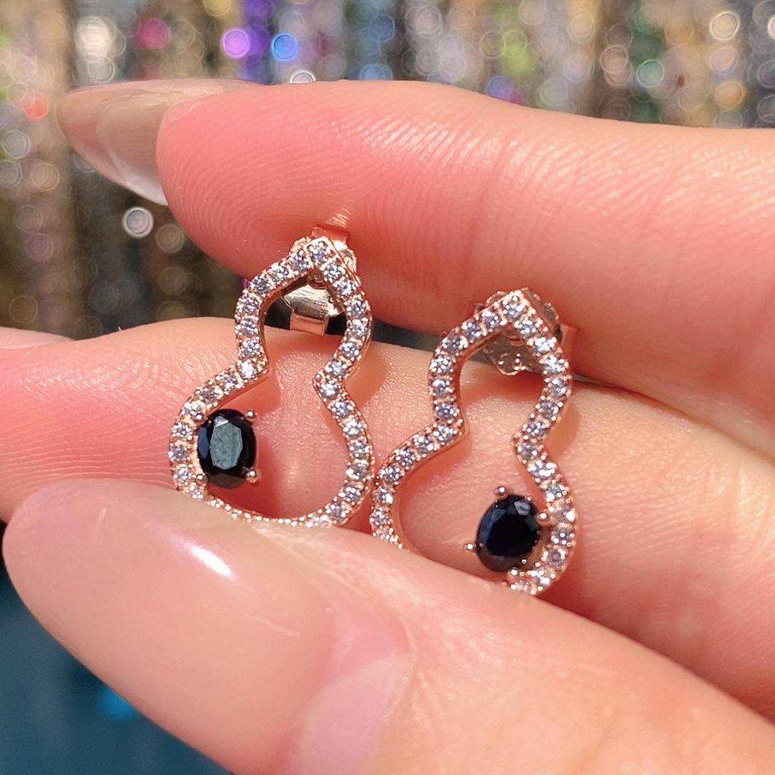 耳饰蓝宝石银S925镶嵌孤品福利