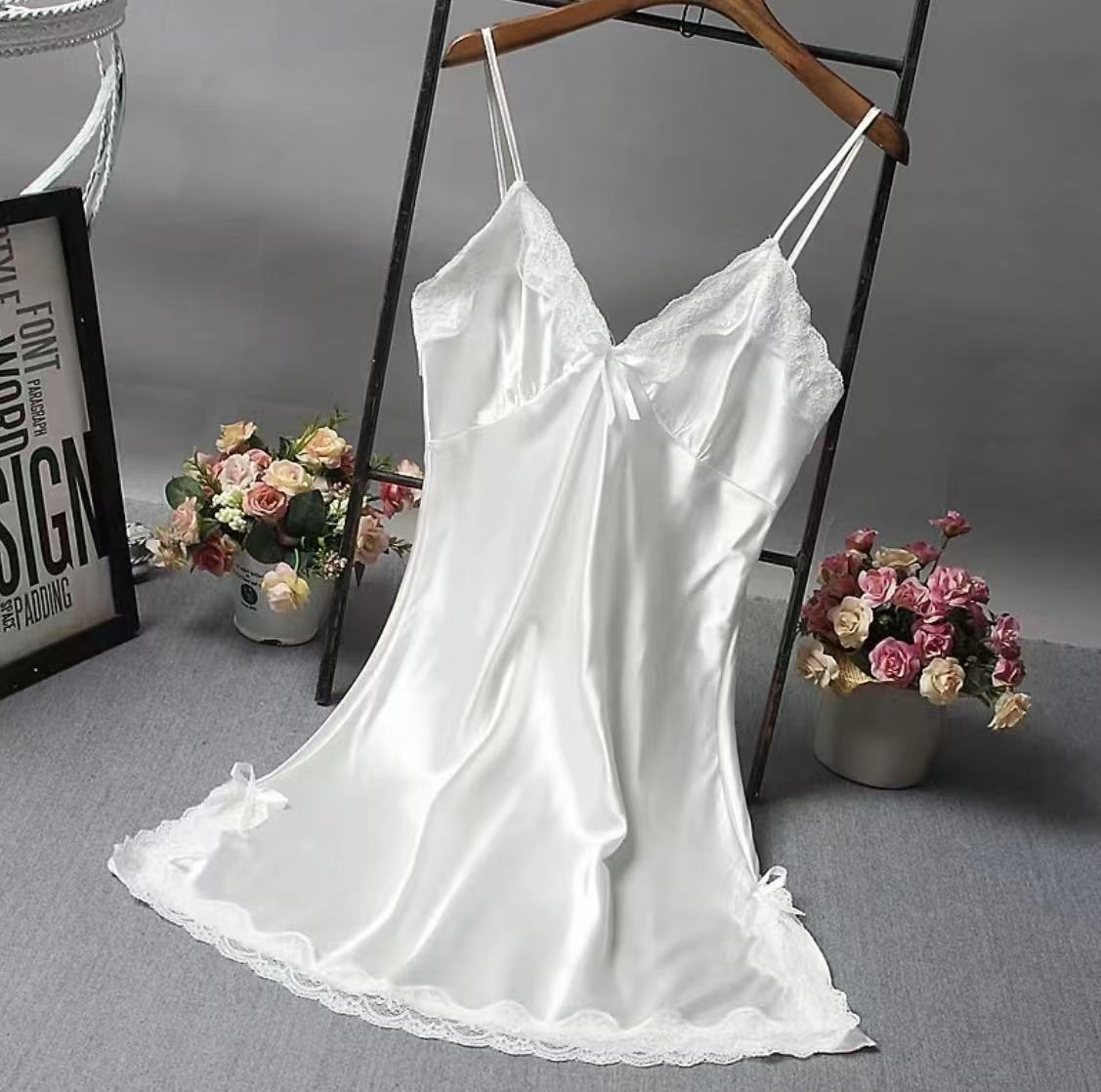 （直播间专用勿拍）吊带睡裙网红露背无袖奢华女睡衣夏季