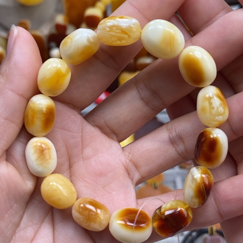 【闪购商品】琥珀颈饰未镶嵌