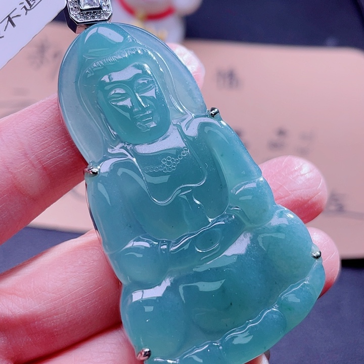 翡翠吊坠(不含链)未镶嵌