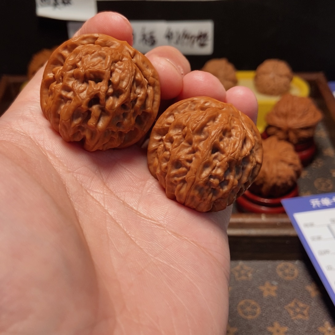 吊坠文玩核桃金麒麟39尺184