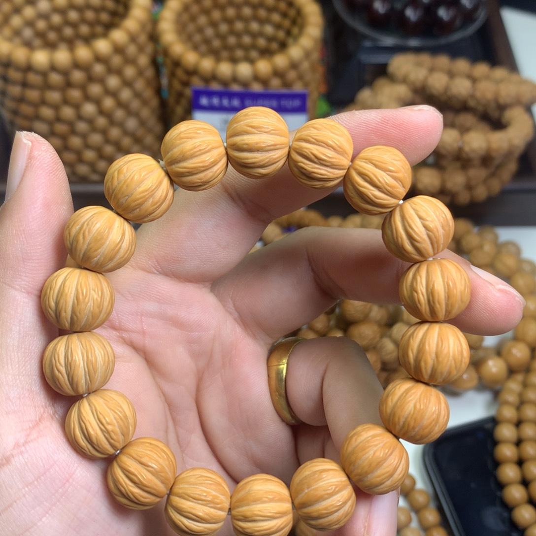 猴头核桃吊坠猴头