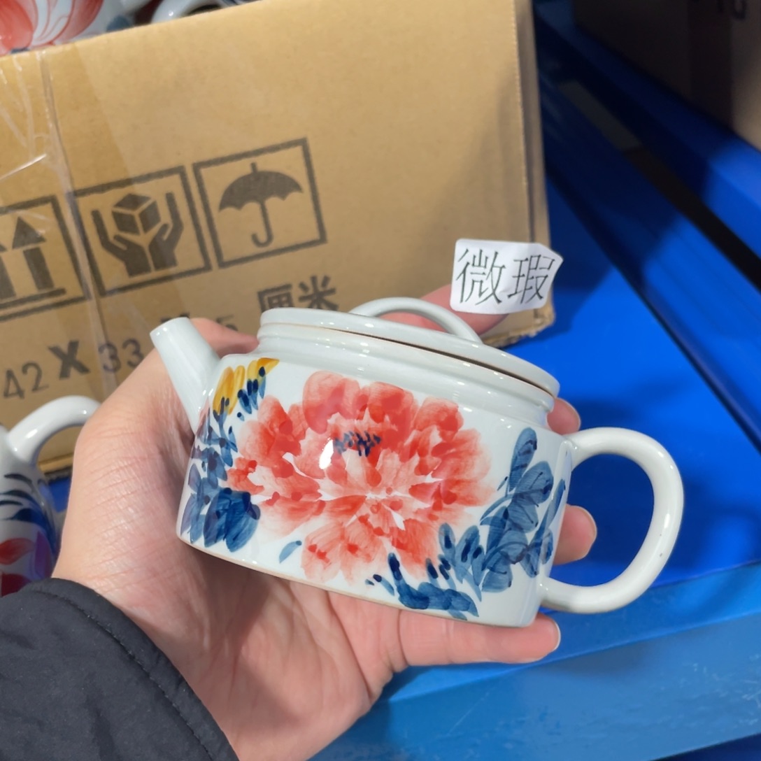 釉下手绘茶具微瑕
