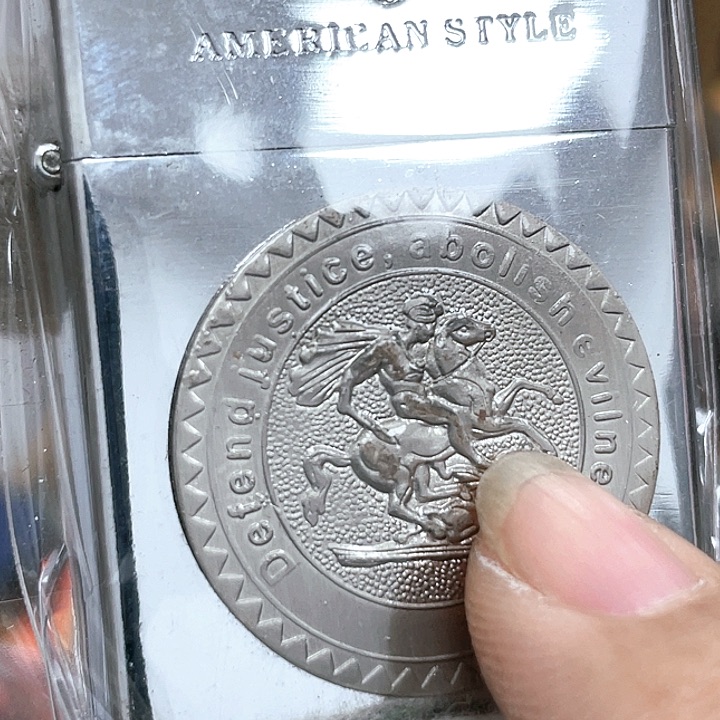 【闪购商品】恒星黑盒贴张银骑马