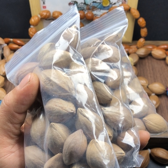 天***！吊坠橄榄核啦得分