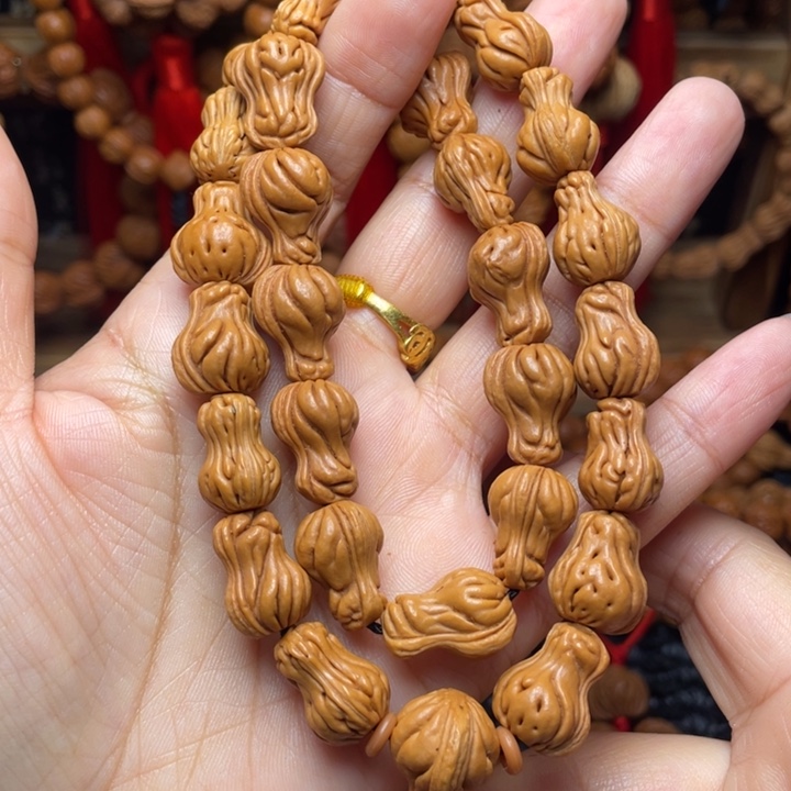 菩提籽类龙纹桃枭挂件