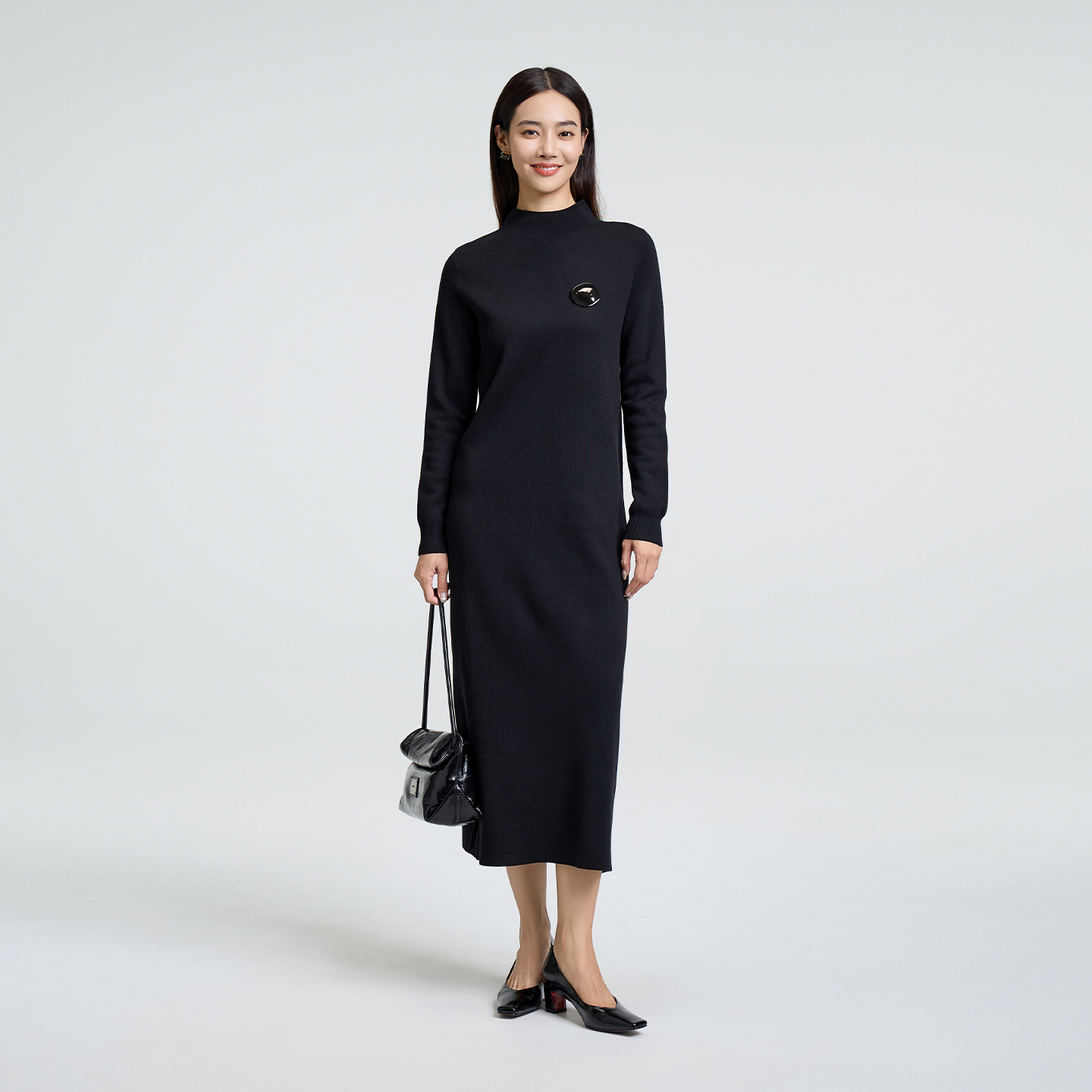 2025冬季毛衣连衣裙长款NB722NS半高领气质黑色女士长袖时尚修身