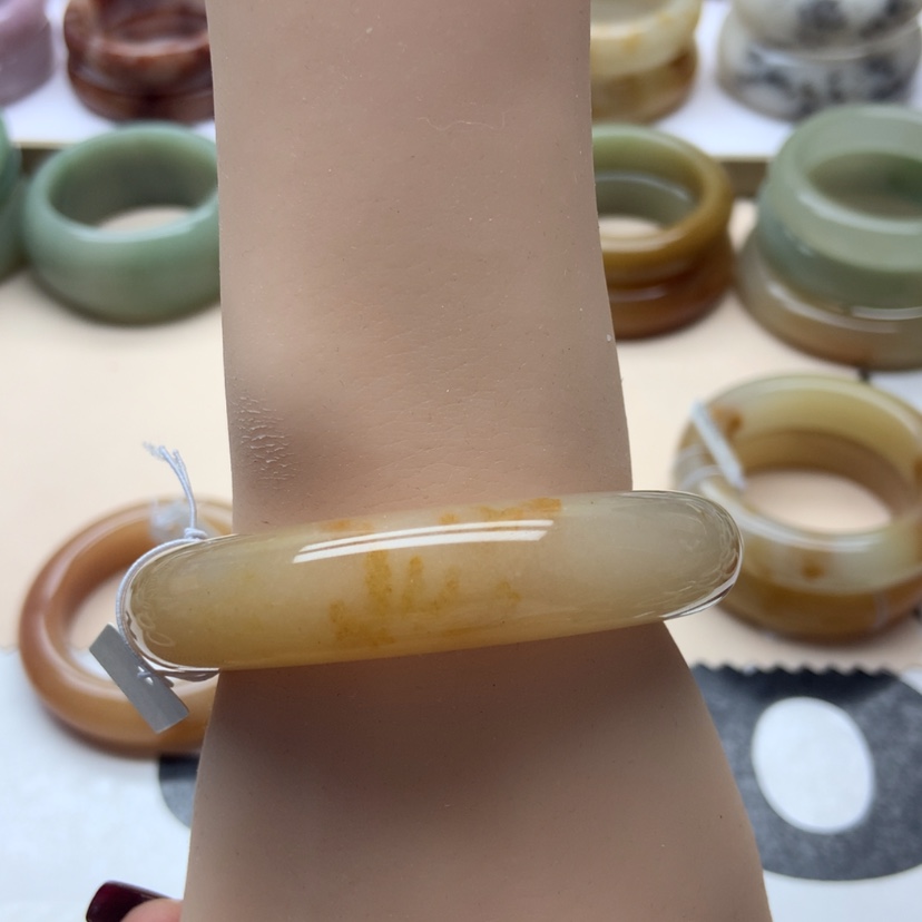 【闪购商品】未镶嵌手链石英岩玉橘*
