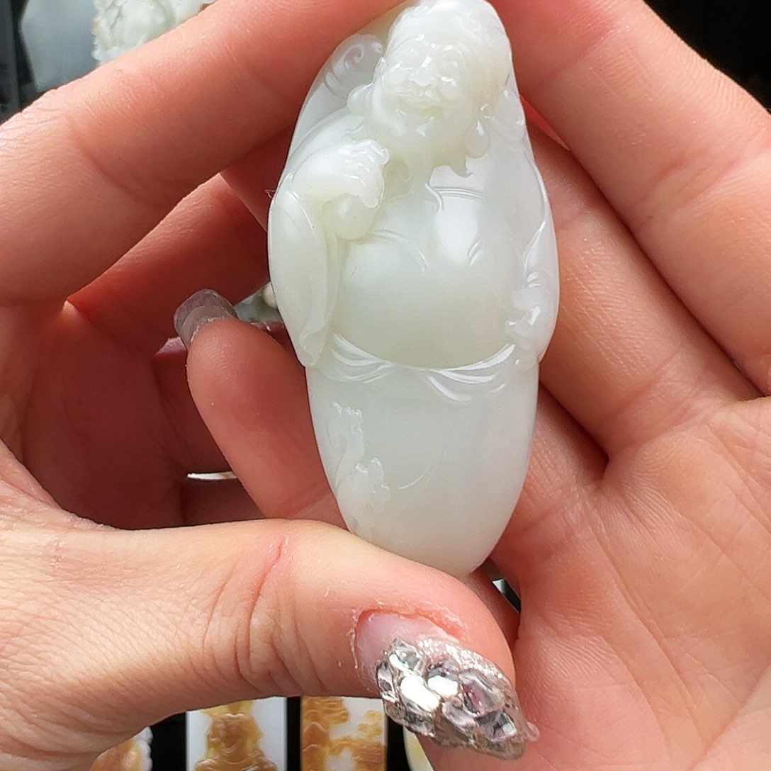 和田玉颈饰未镶嵌