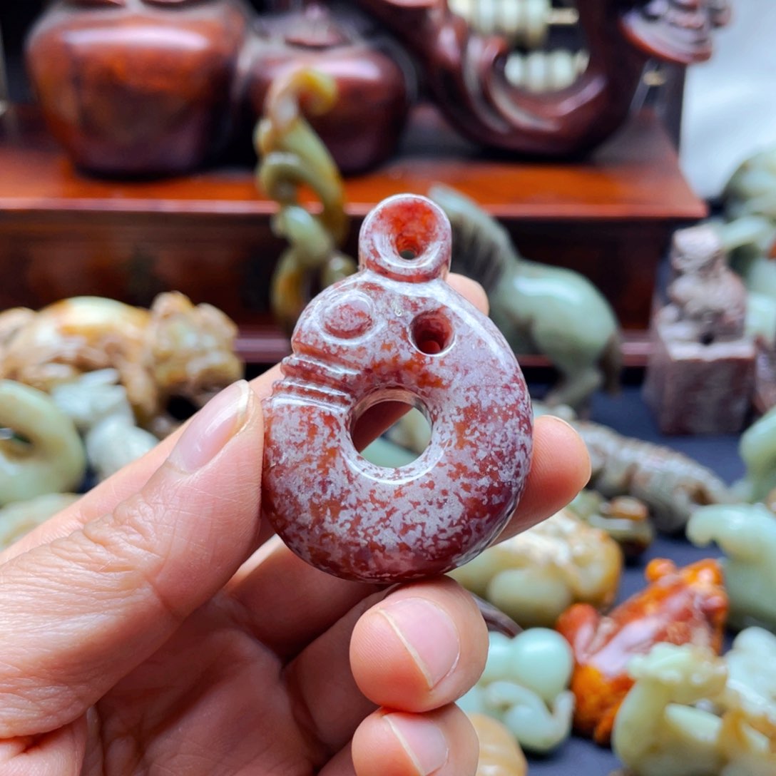 白玉菩提吊坠摆件