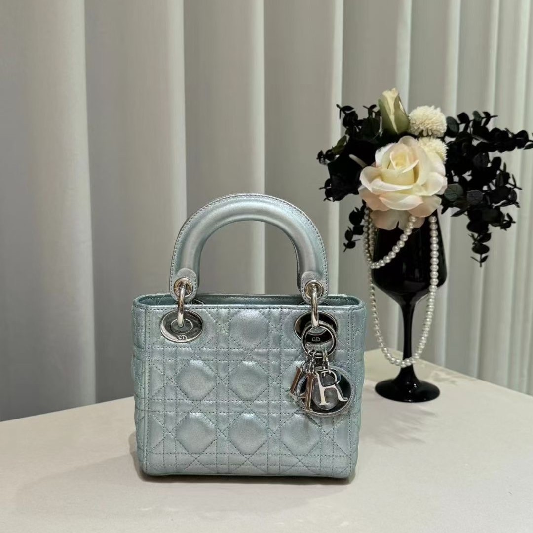 95新 DIOR/迪奥 Dior 珠光蓝三格戴妃 25110024-02