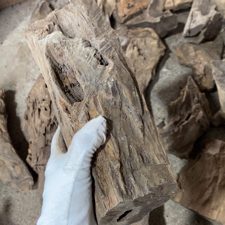 檀香木手串贵****)定制不退不换