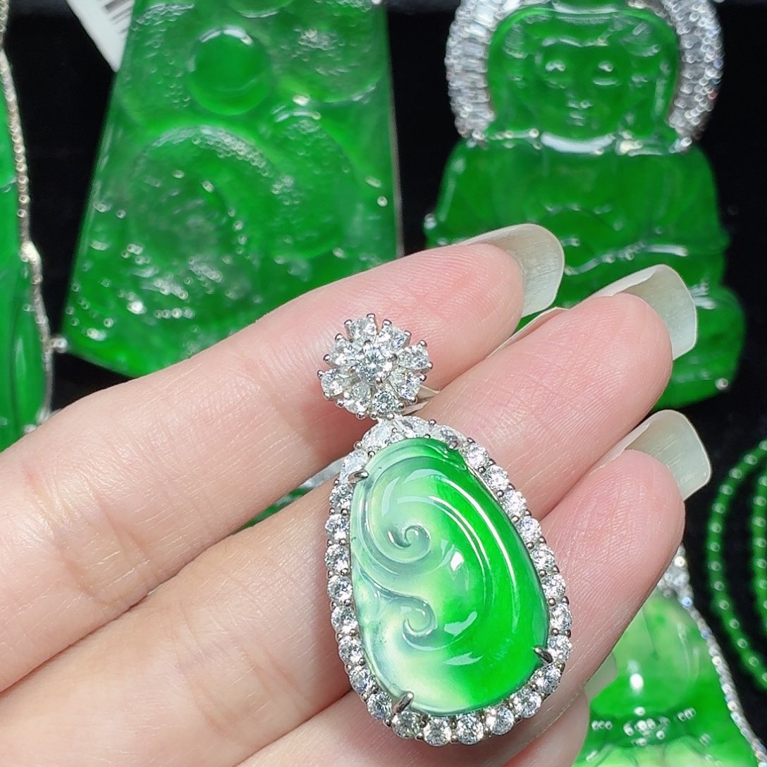 翡翠银S925镶嵌颈饰