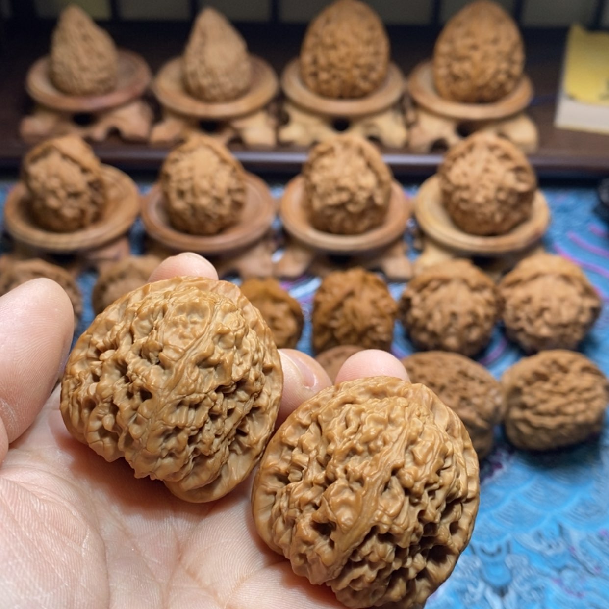 【闪购商品】文玩核桃吊坠南疆石