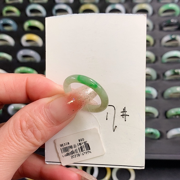 翡翠戒圈未镶嵌翡翠