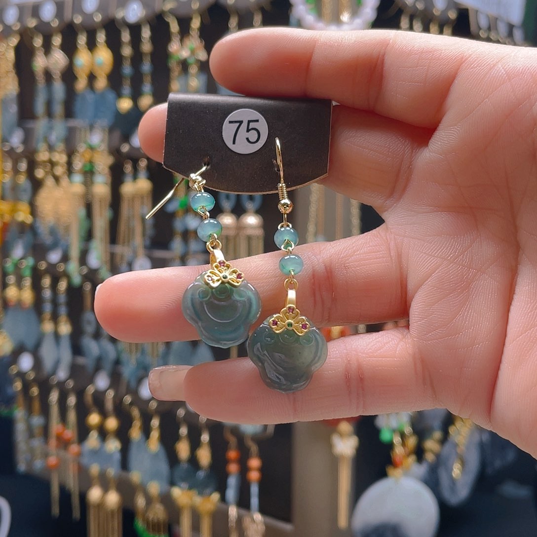 翡翠耳饰合金雅*翡翠饰品