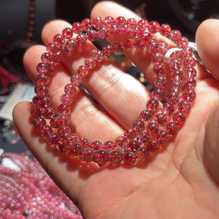 水晶手链未镶嵌金草莓