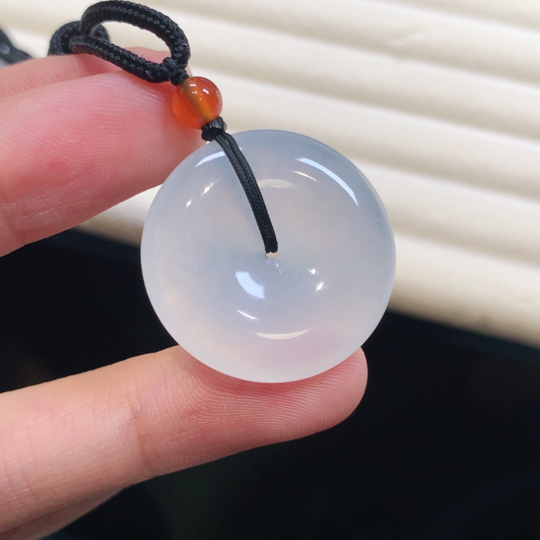 翡翠未镶嵌颈饰扣子