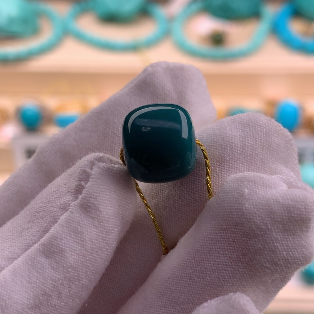 绿松石珠宝奇石未镶嵌12.1×11.1