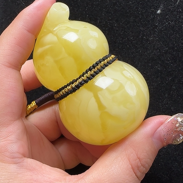 蜜蜡珠宝奇石未镶嵌