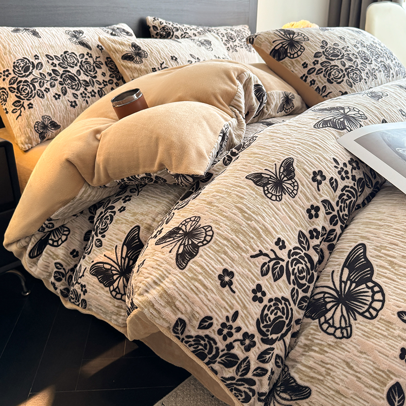 冬季高级感雕花牛奶绒四件套冬季加厚保暖双面绒被套床单床上用品